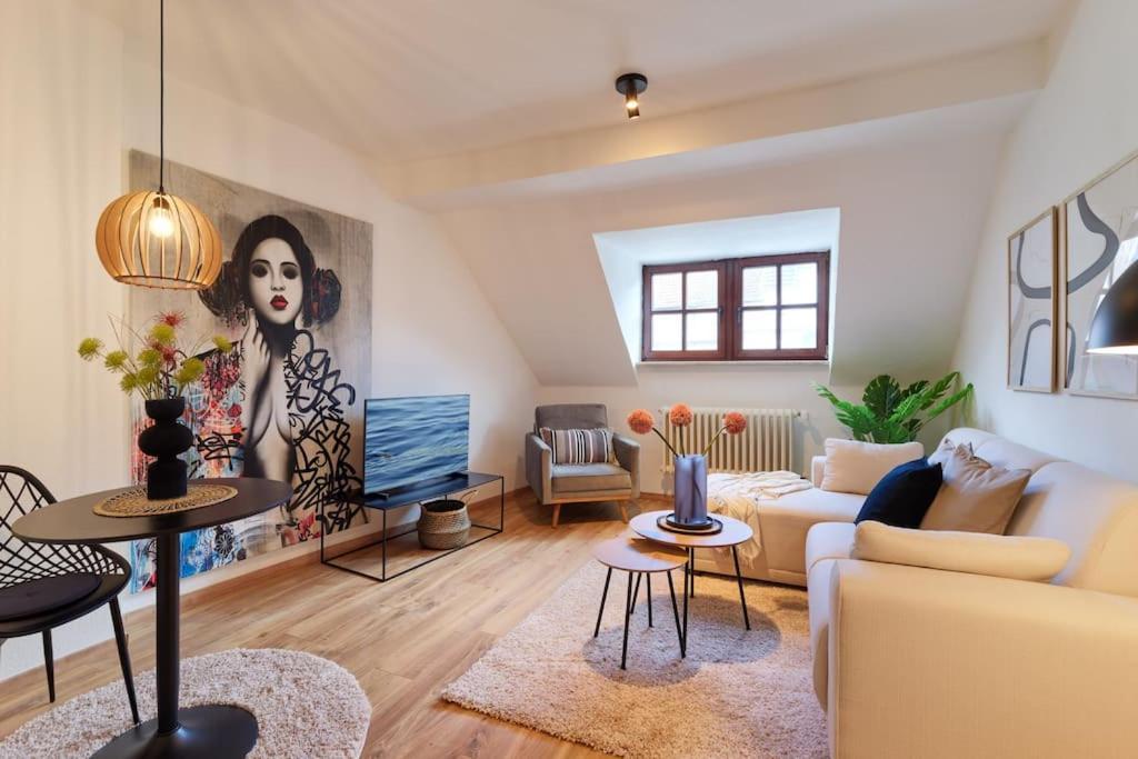 Exklusive Designer-Wohnung In Wittlich - Ideal Fuer Geschaeftsreisende, Firmen & Paare - Top Zentrumslage Dış mekan fotoğraf